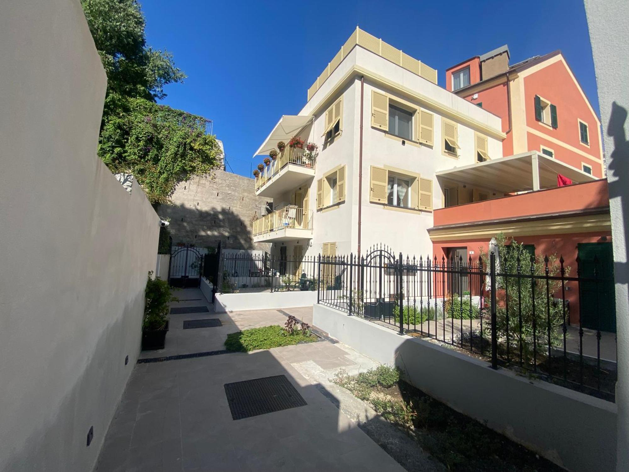 Appartamento Genova Centro Exterior photo